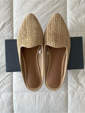 Universal Thread Woven Natural-Tone Slip-On Flats